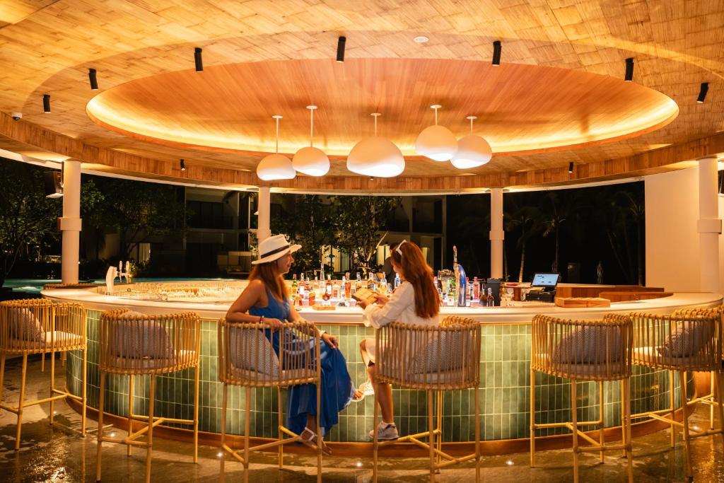 Bar/lounge