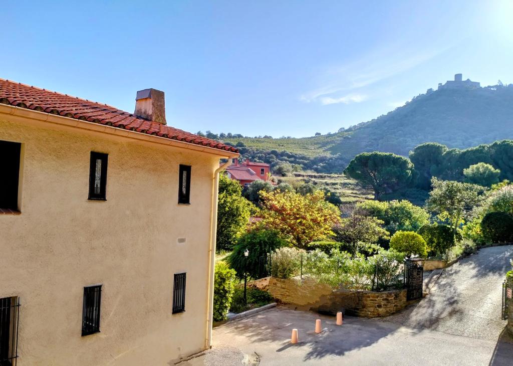 Studio cosy Résidence St Elme avec parking et WIFI à 5min de la plage - 1