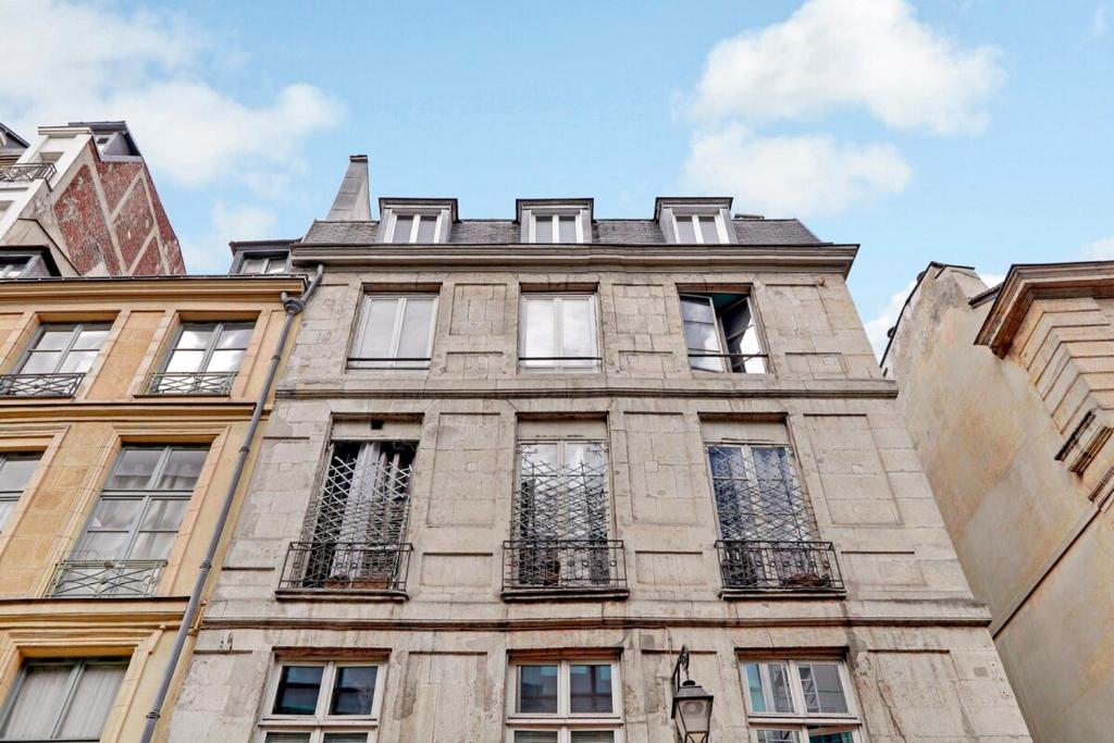Paris Marais Beaubourg Area - 3