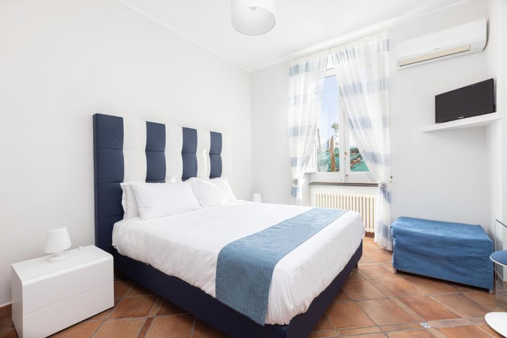 Klasszikus háromágyas szoba