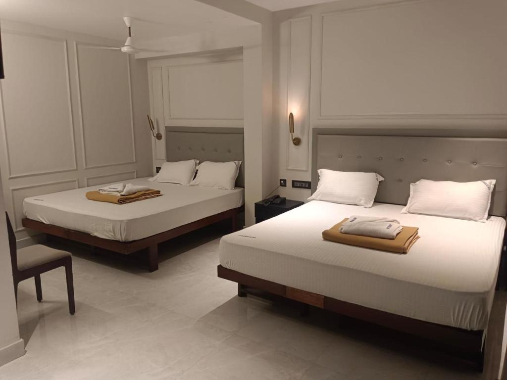アルナチャラ イン (ARUNACHALA INN)