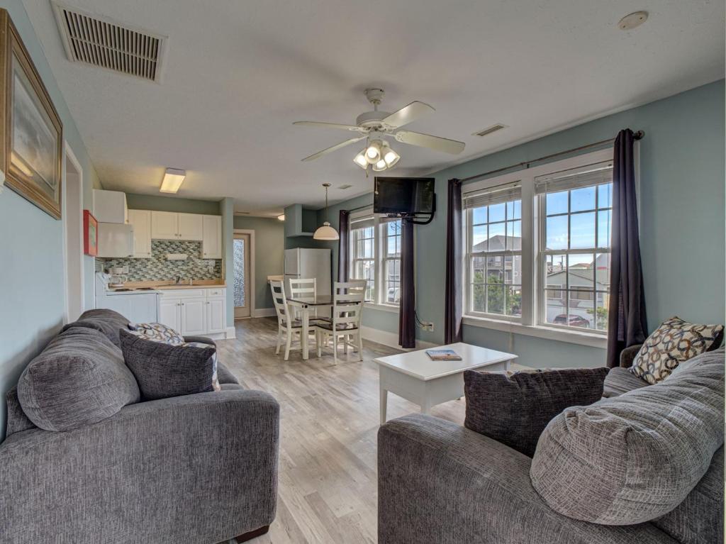 Unit 216S at Tiffany's, Surf City