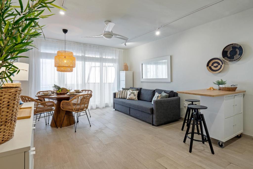 Hauzify I Apartament Sunshine Salou - 2