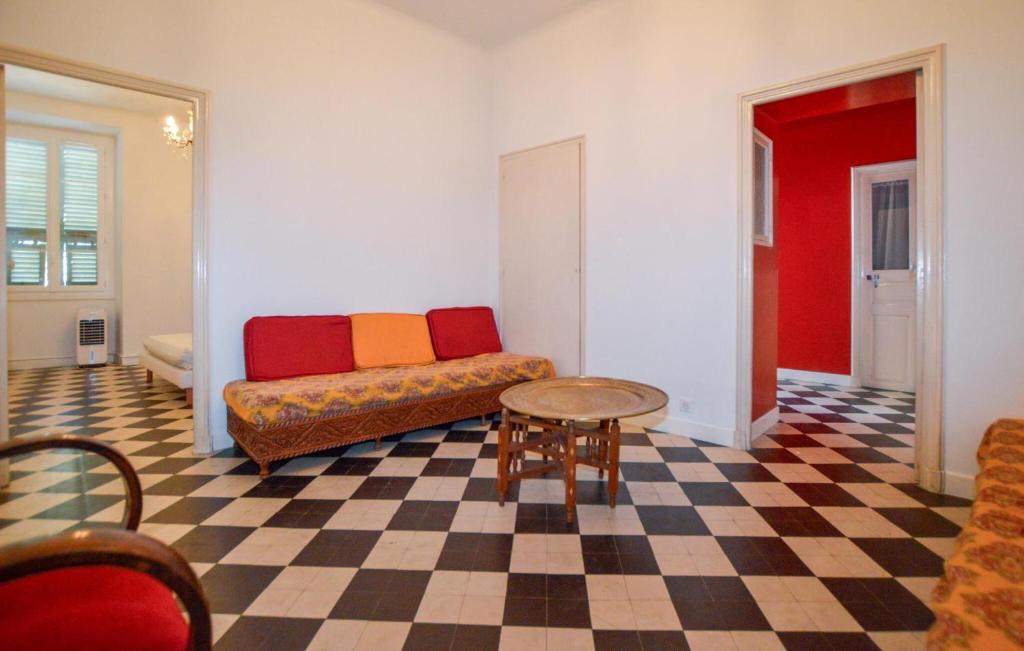 3 Bedroom Cozy Apartment In Ajaccio - 5