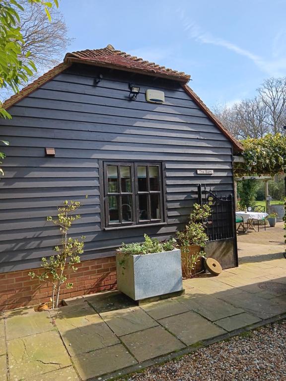 The Barn - Quiet Location, Ashford
