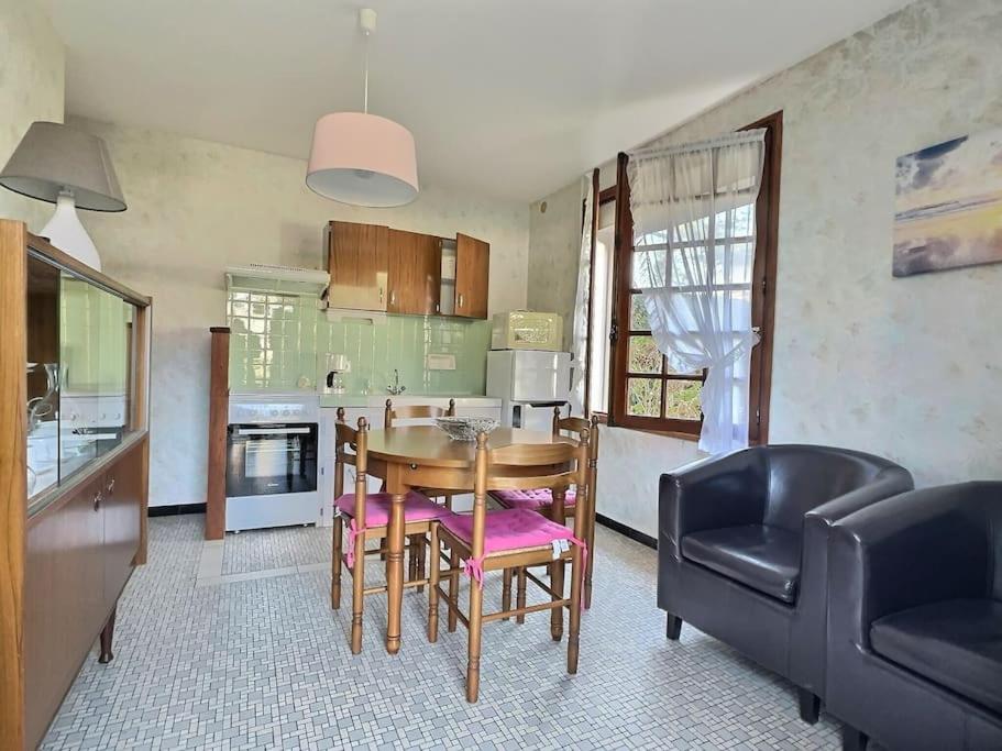 Appartement T2 Nord Est à 300m des plages - 2