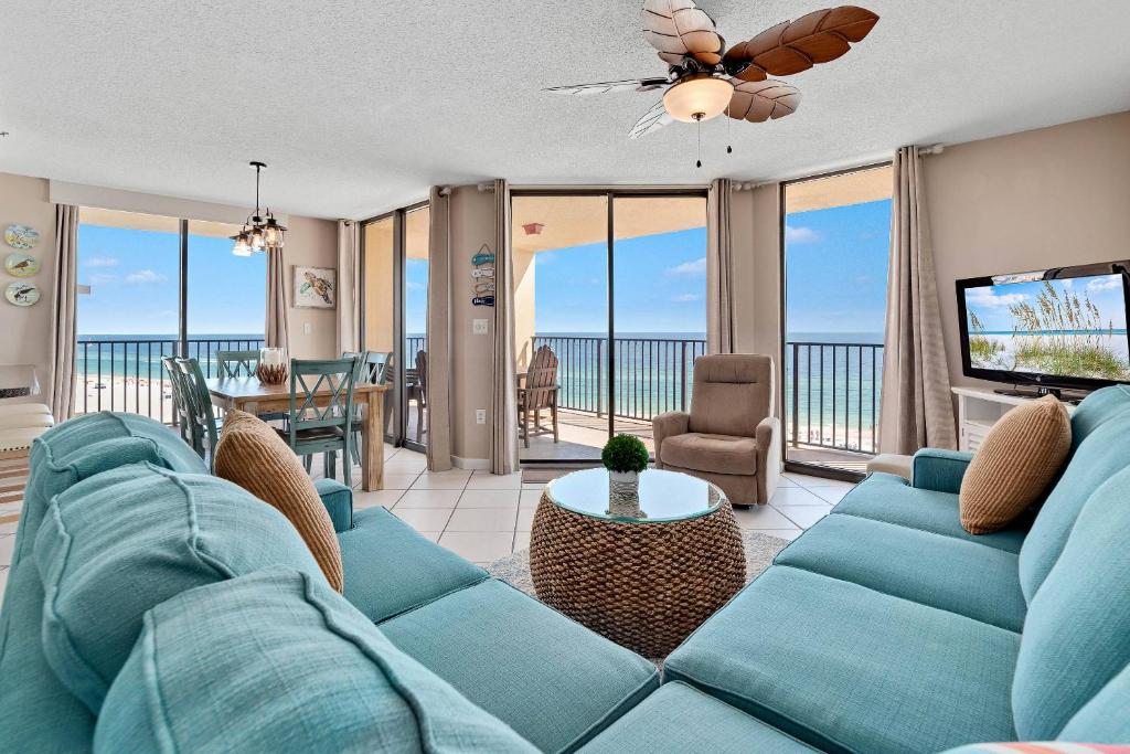 Phoenix V 717, Orange Beach