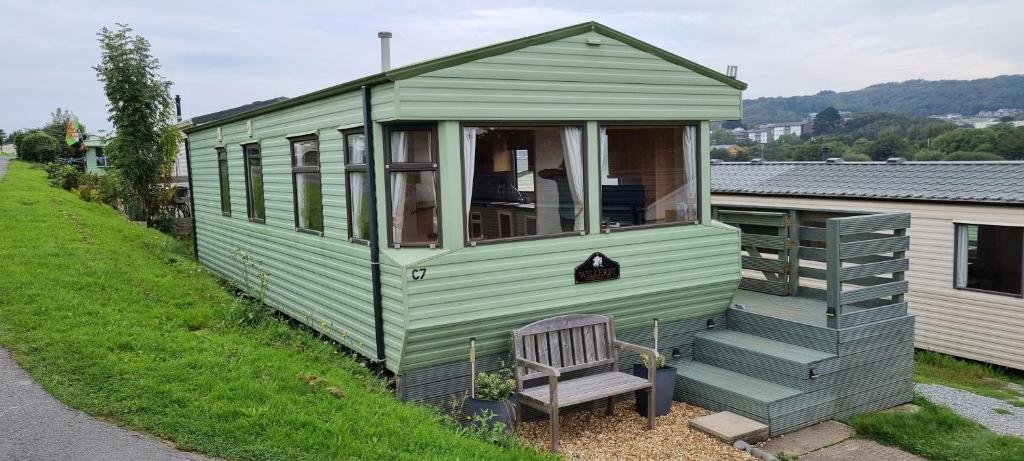 Spacious 2 bedroomed mobile home, Aberystwyth