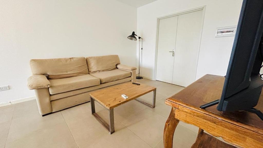 Palermo Hollywood. 2 ambientes con Pileta, Balcón y Parrilla - 4