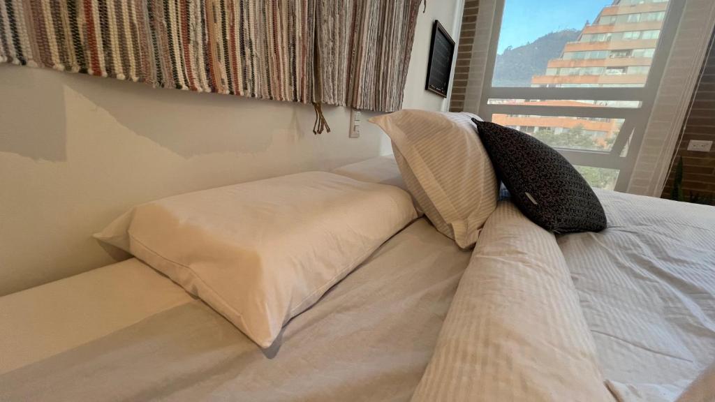 Apartasuite Central y Moderno Teusaquillo Centro Internacional - 5