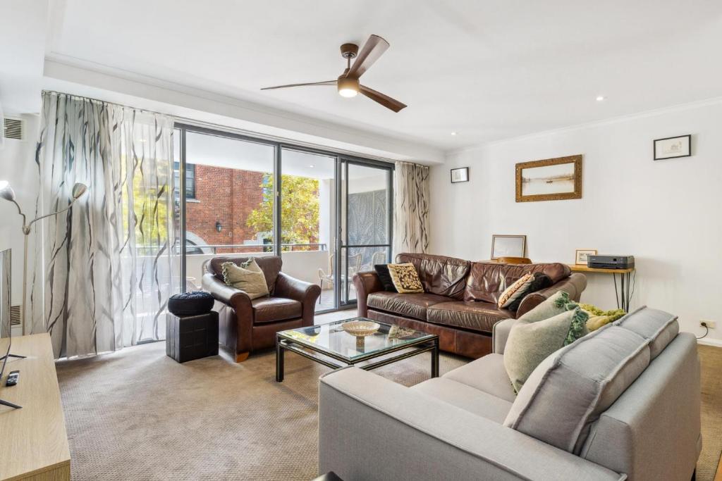 BANN2/5 - Bannister Heritage Hideaway, Fremantle