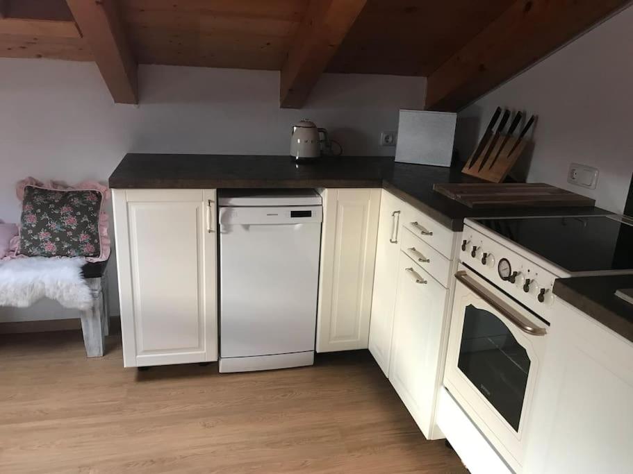 Ferienwohnung Seinerzeit - kuschelige Dachwohnung - 3