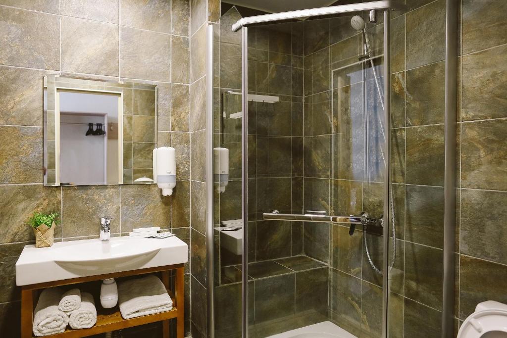 Orda Hotel photo