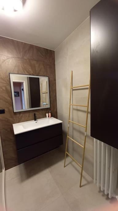 L'ESCUDIER Appartement calme proche Roland Garros avec vue panoramique et parking - 2