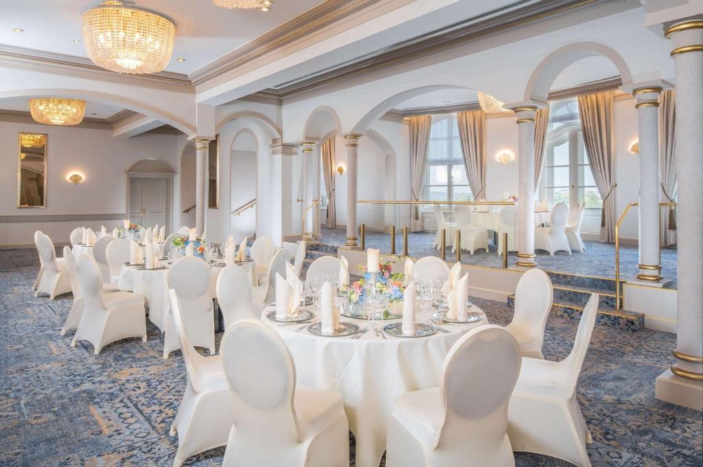 Tárgyalóterem/bálterem