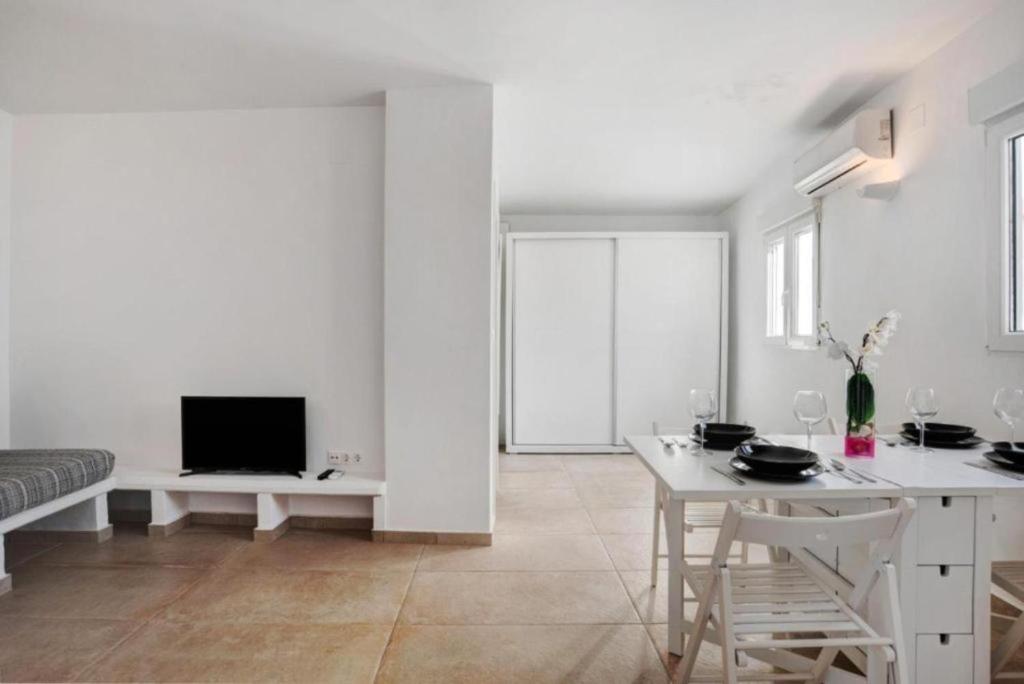 Apartamentos ALAZUL Extramuros - 4