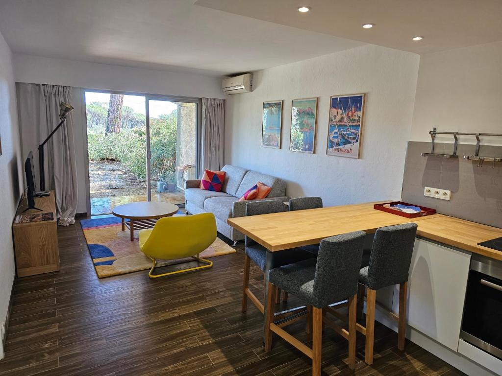 Appartement golf de Valescure avec jardin - 1