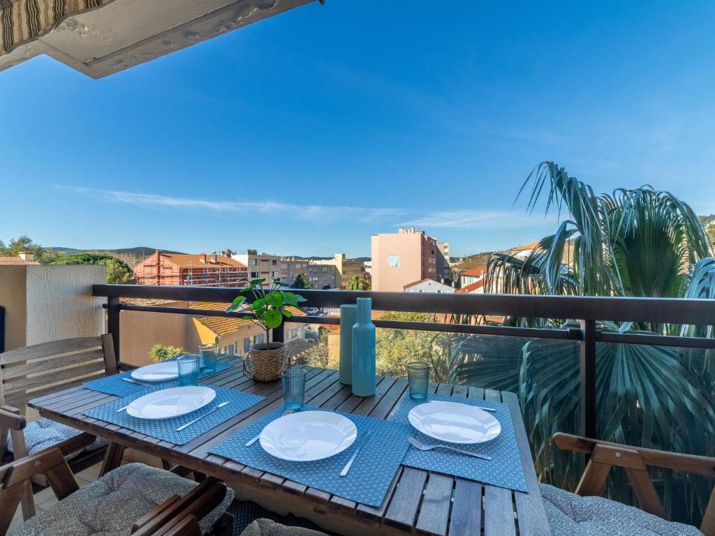 Apartment Saint James-12 by Interhome - 1