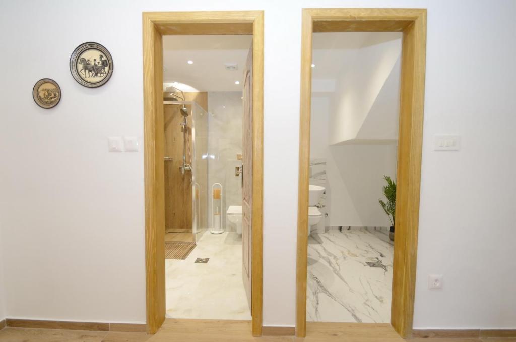 DC Apartment D - 5