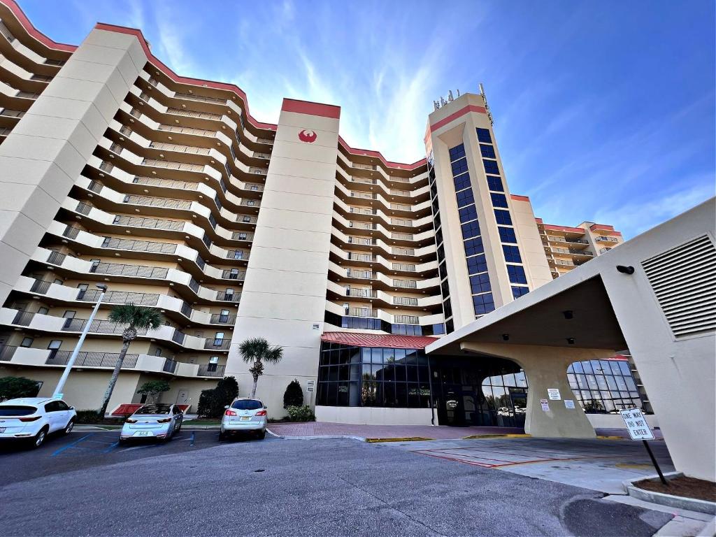 Phoenix V, Orange Beach