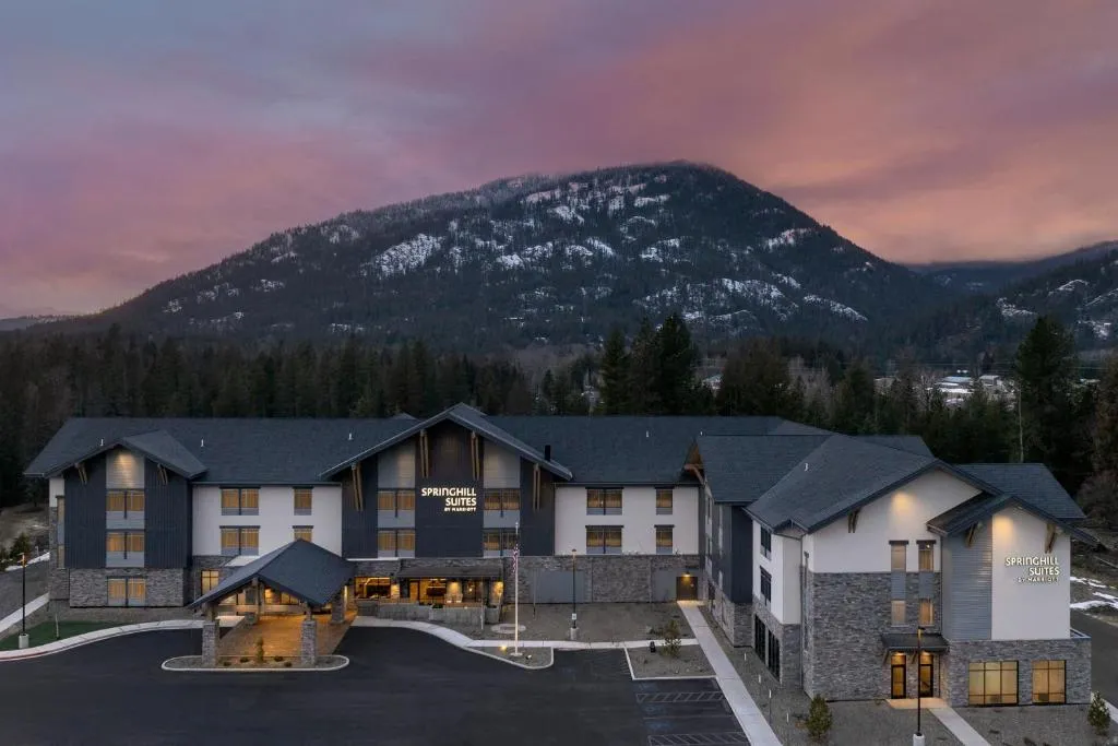 SpringHill Suites by Marriott Sandpoint，位于桑德波因特的酒店
