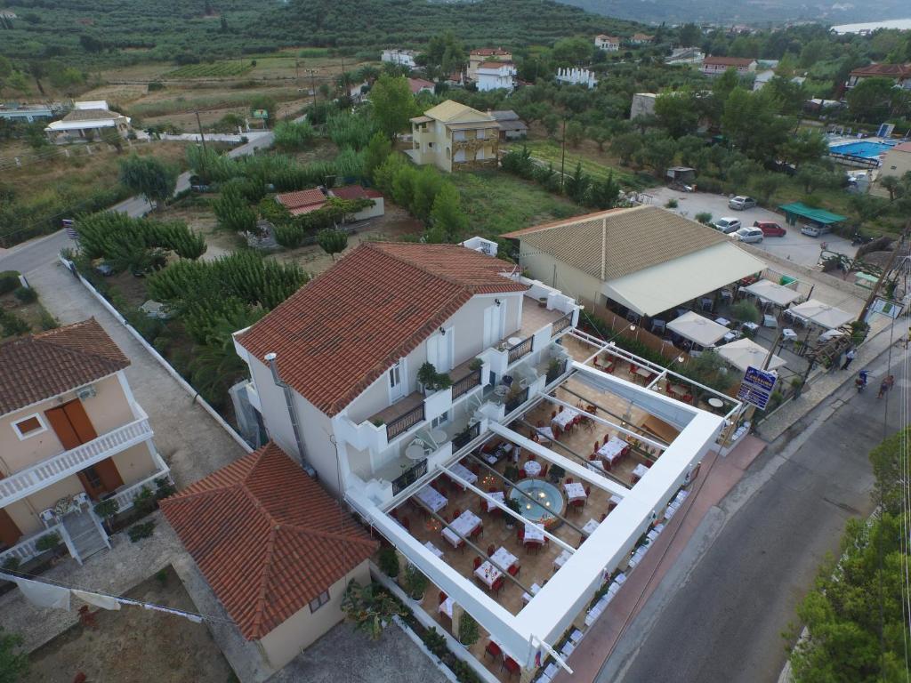 Thetis — Hotel building in Alikanas, Ionian Islands