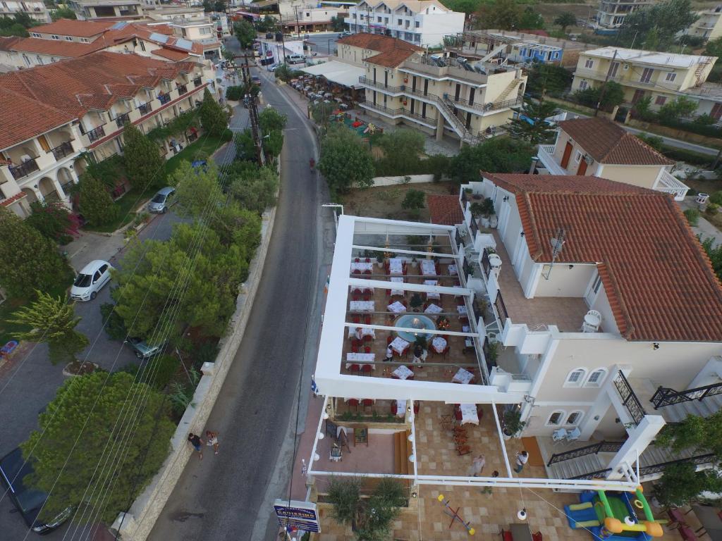 Thetis — Hotel building in Alikanas, Ionian Islands