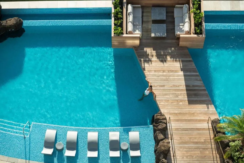 The Ritz-Carlton Residences, Waikiki Beach Hotel, hotel in Honolulu