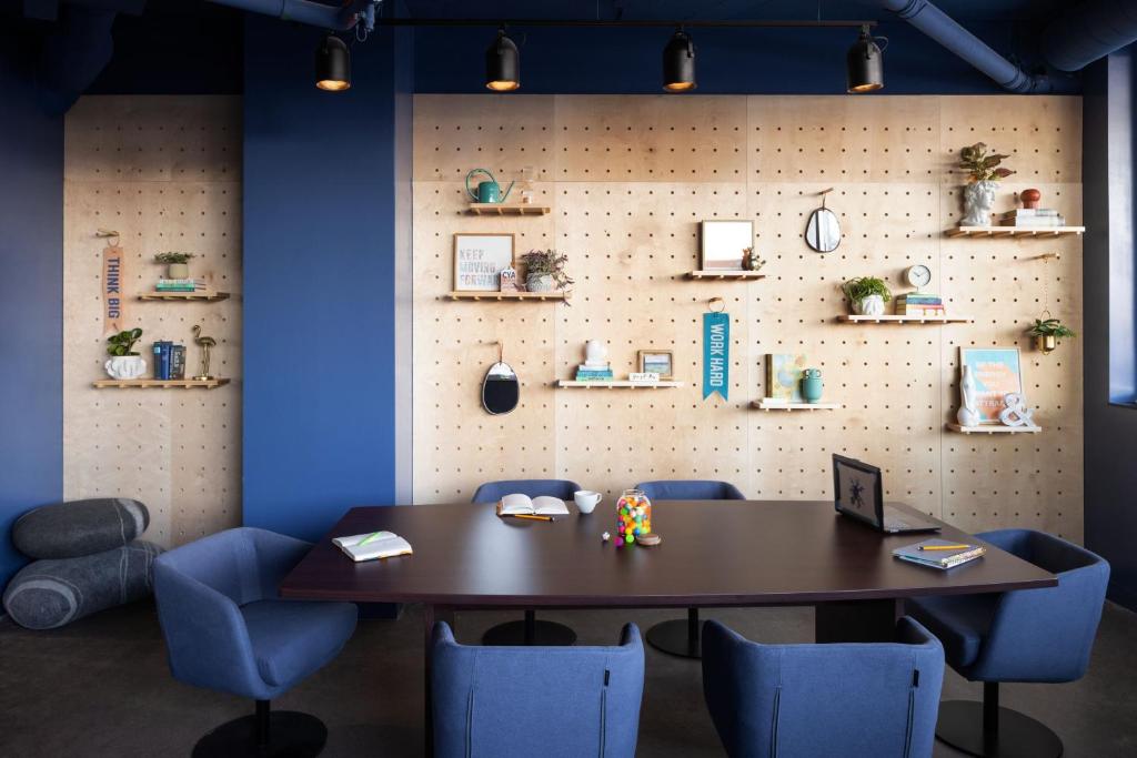 Meeting room / ballrooms