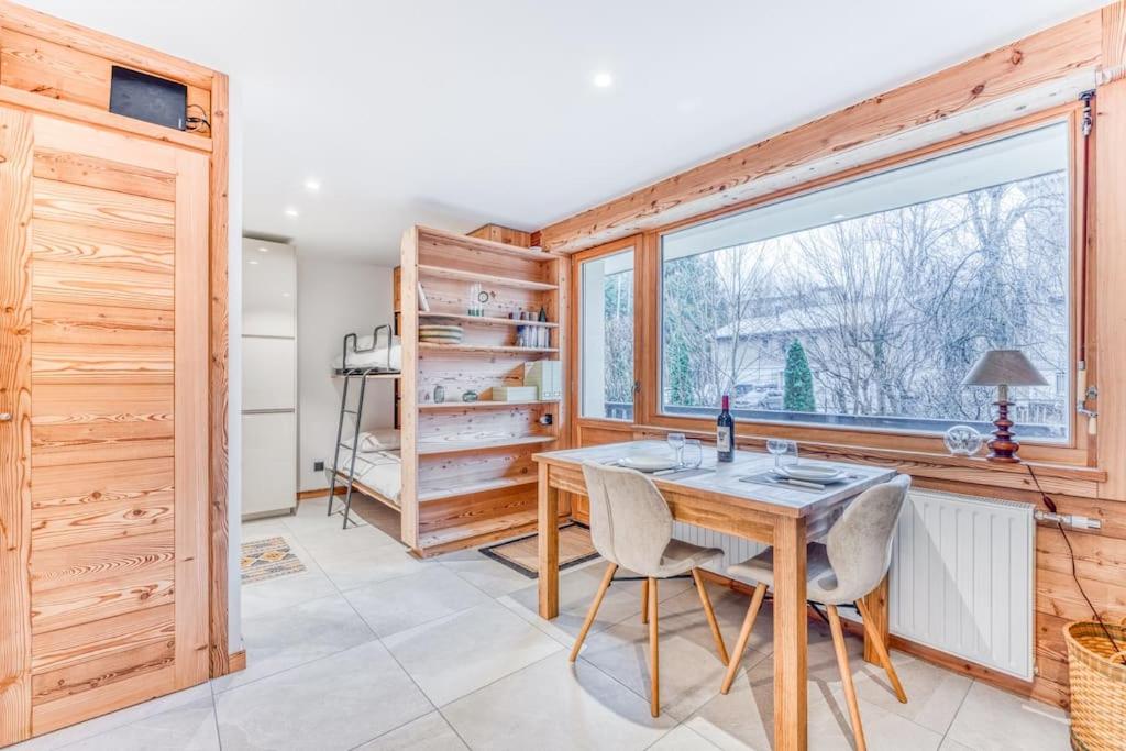 Barrats Studio - modern with Mont Blanc view - 4
