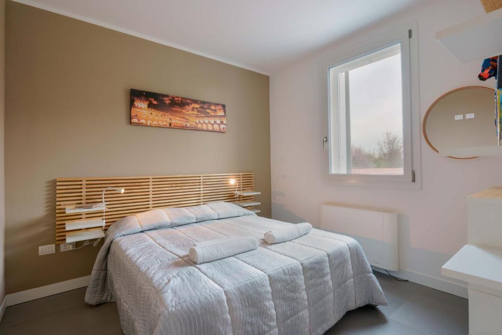 West Side Bologna Apartment by Lesdomus - 2