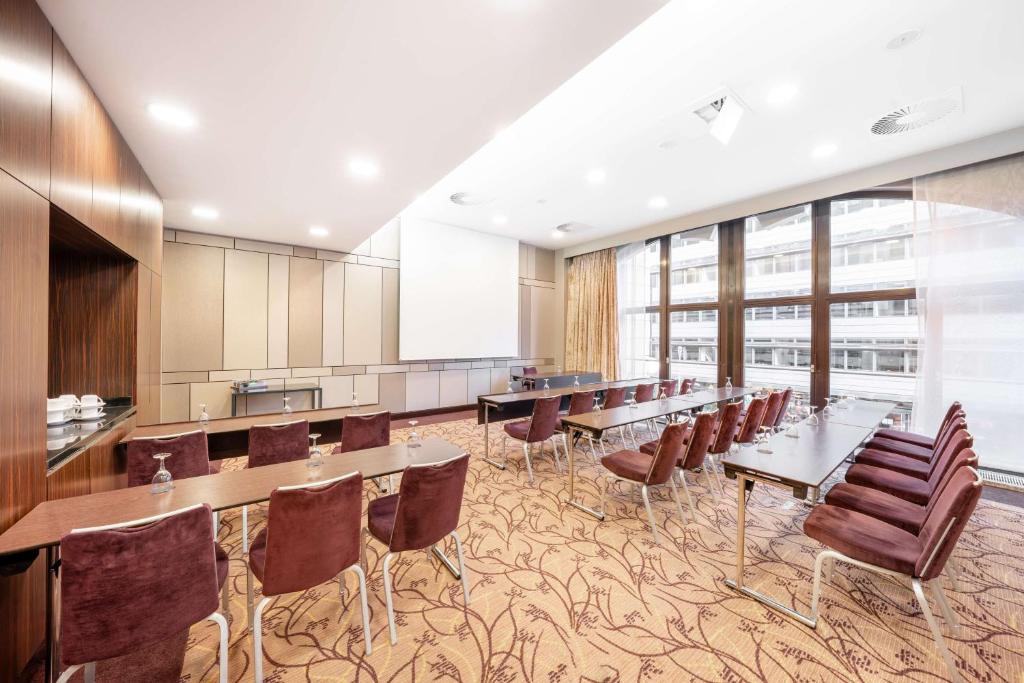Meeting room / ballrooms