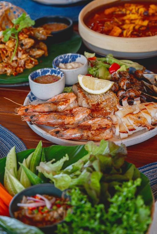 อาหารและเครื่องดื่ม