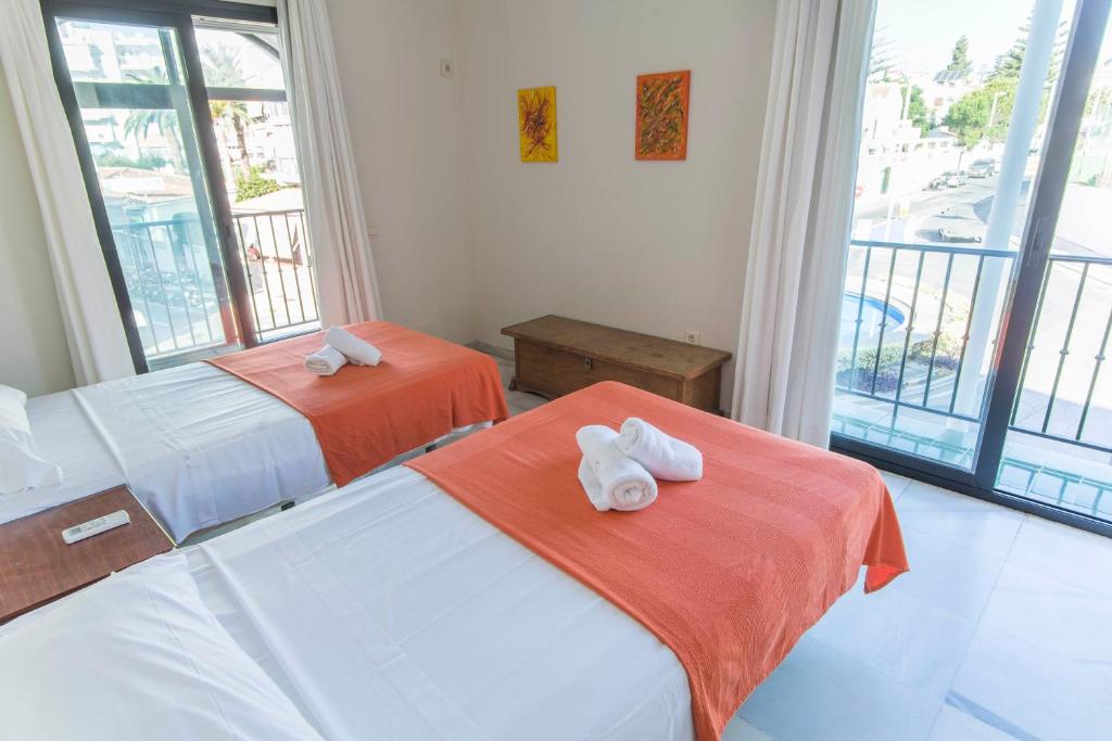 Canovas Nerja - Alcazaba Parador, piscina, 3 dorm - 4