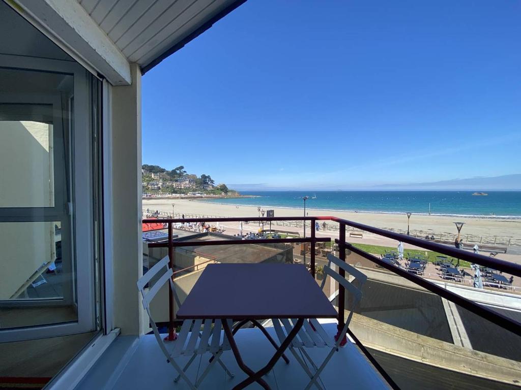 Appartement VUE MER EXCEPTIONNELLE plage de Trestraou à PERROS-GUIREC - Réf 503 - 5