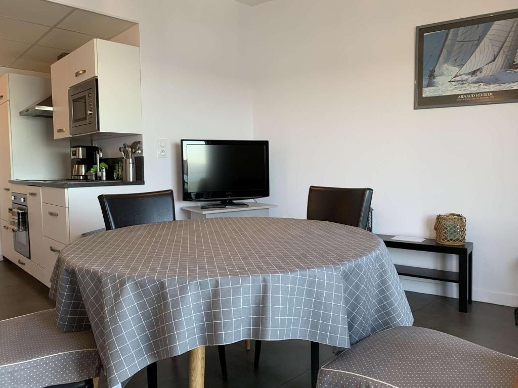 Superbe appartement TRES BELLE VUE MER à PERROS-GUIREC - Ref 823 - 3