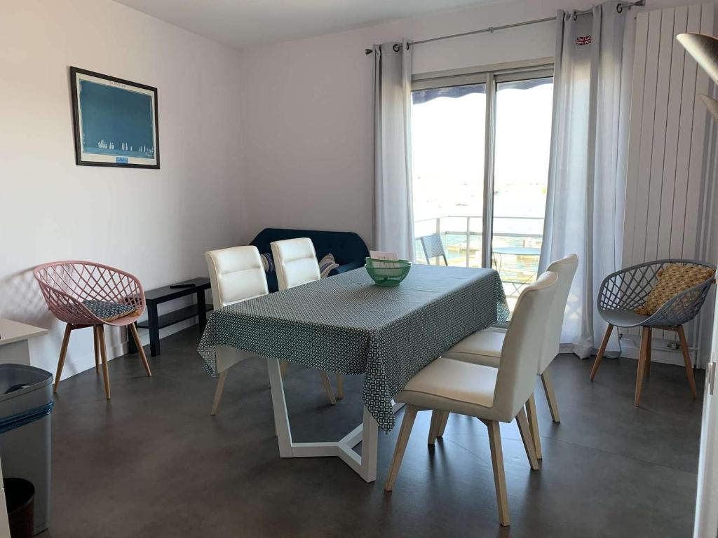 Superbe appartement TRES BELLE VUE MER à PERROS-GUIREC - Réf 824 - 3