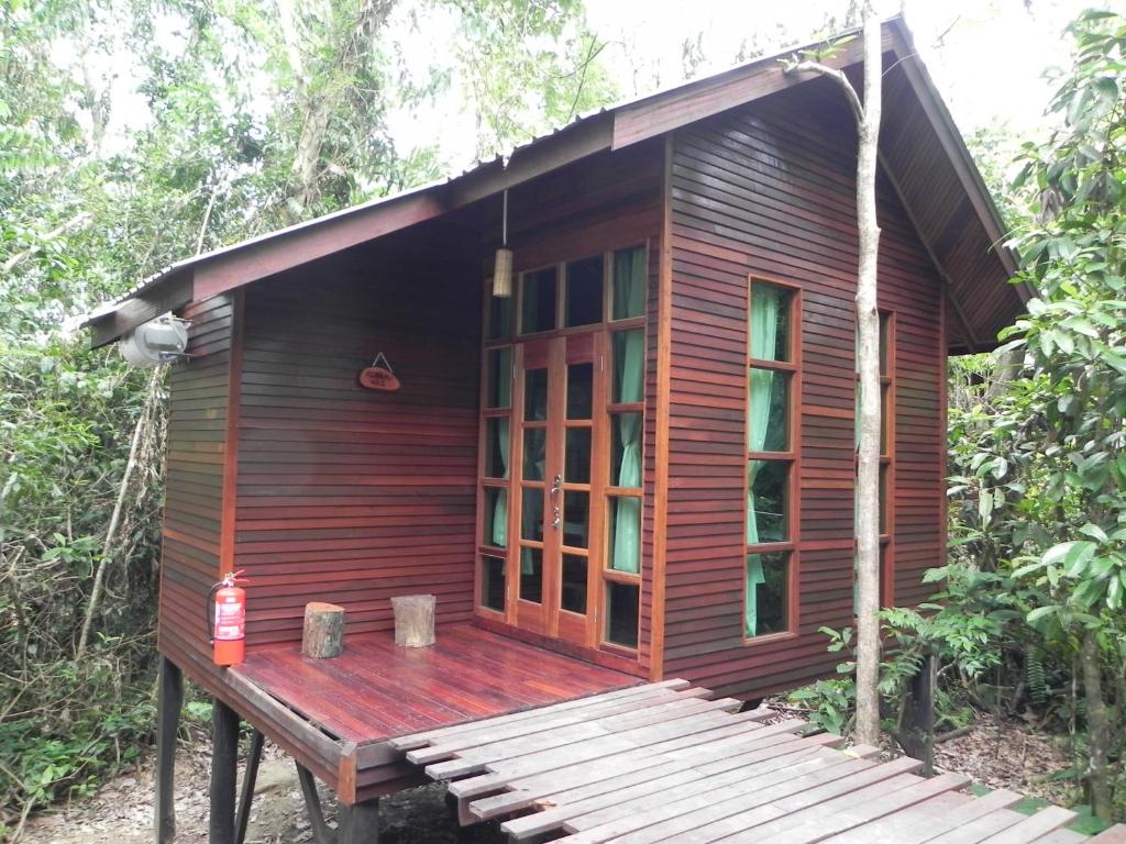 Borneo Natural Sukau Bilit Resort photo
