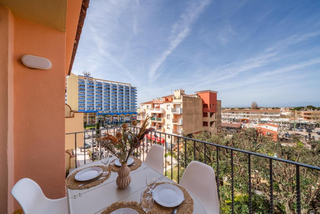 WeHostYou - Bel Appartement Empuriabrava, Gran Reserva 17 - 2