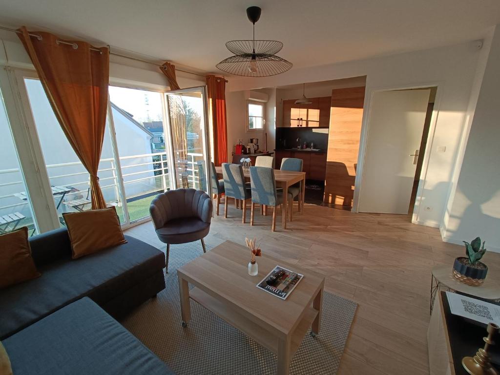 Les vergers de Serris, 6 personnes, 2 PK privés, balcon, lit bébé - 4