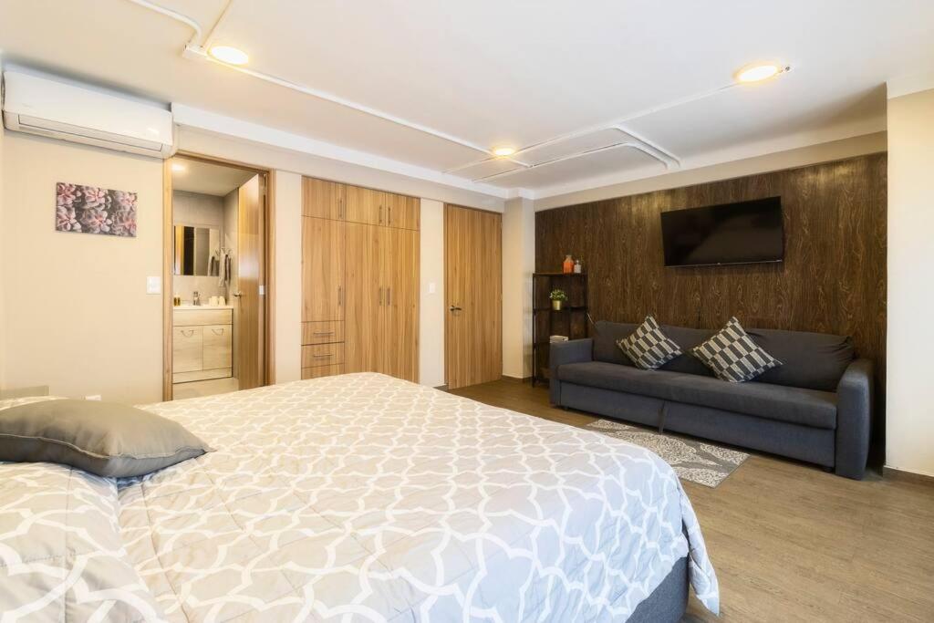 101 Lovely 2Bdrm 2bath apt AC Rooftop - 3
