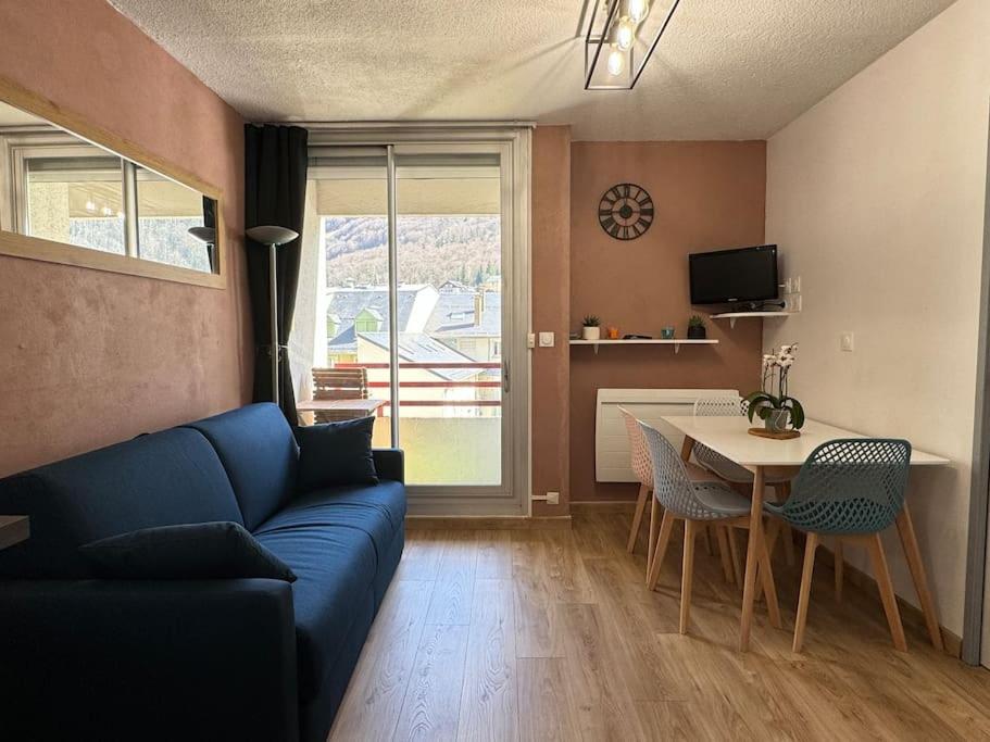 Joli 3 pièces 40m2. 2 chambres. - 4
