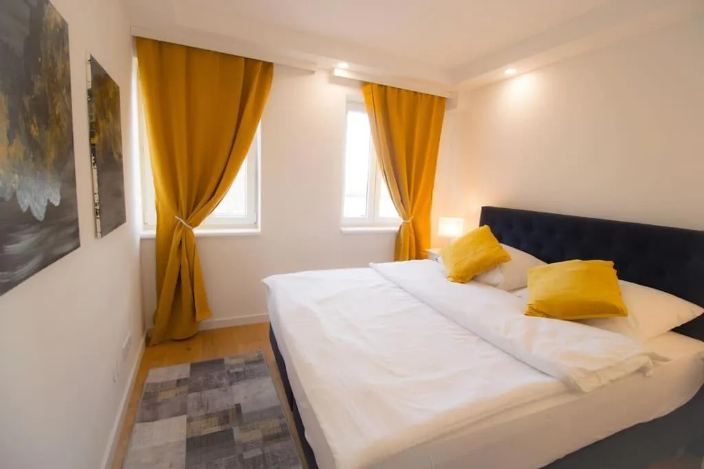 Charming Apartment in Heart of Vienna l JOS20, hotel in Vienna