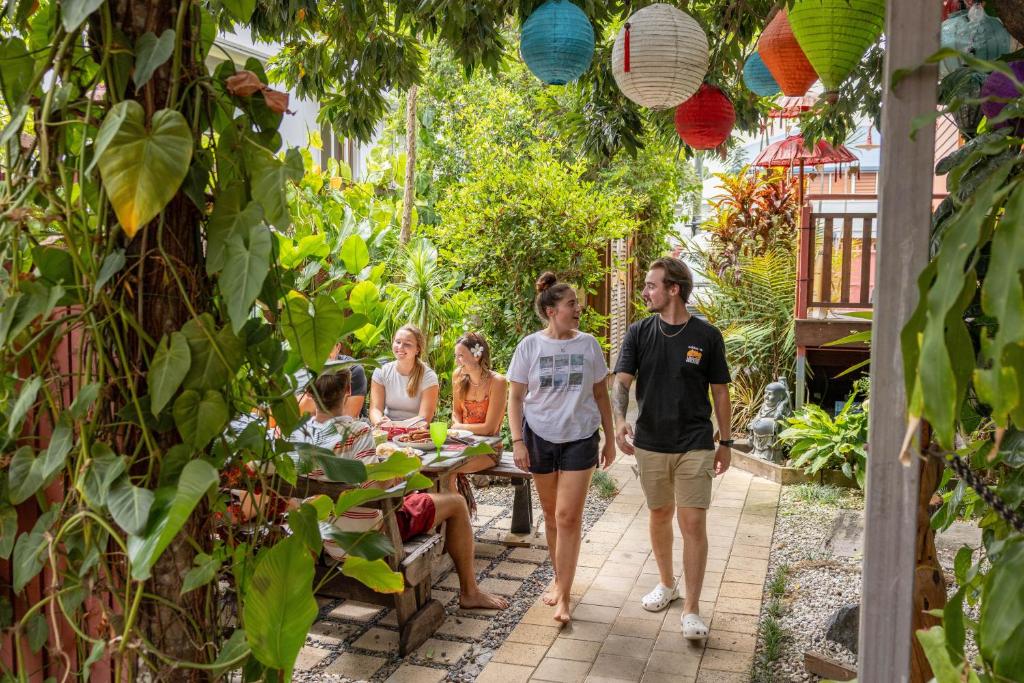 Cairns Travellers Oasis Additional