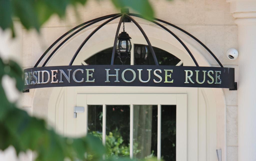 Residence House Ruse — Hotel in Ruse