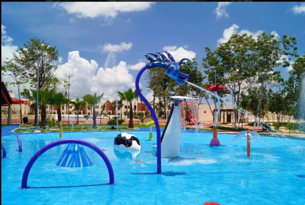 Family accommodation with pool and water park - 2