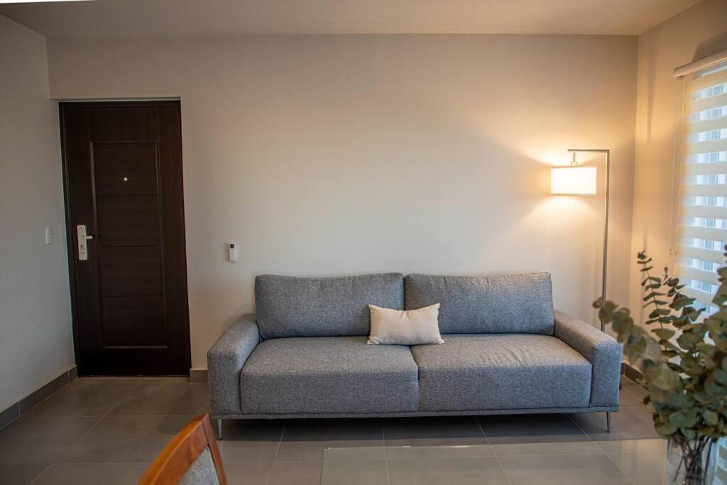 Downtown Beach Condo w/ Pool - 4