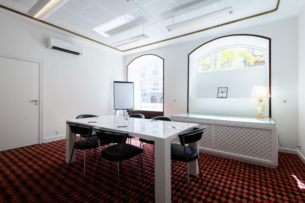 Meeting room / ballrooms
