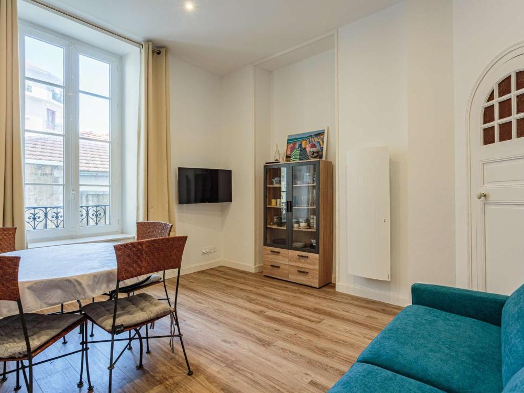 Appartement rénové pour 4 pers en centre de Biarritz à 250m de la plage - FR-1-3-581 - 1
