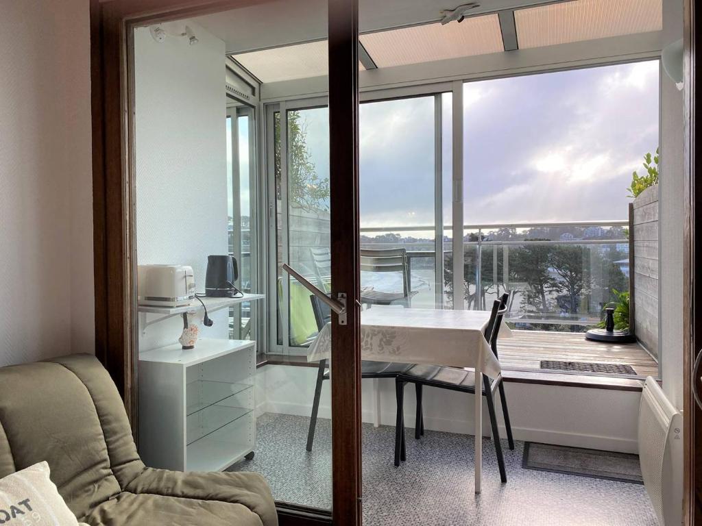 Appartement VUE MER EXCEPTIONNELLE avec terrasse à PERROS-GUIREC - Réf 905 - 5